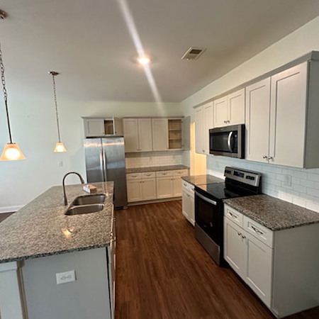 How to Coordinate an Eviction Crew for a Smooth Set-Out in Metro Atlanta