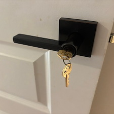 Atlanta interior door lock installation
